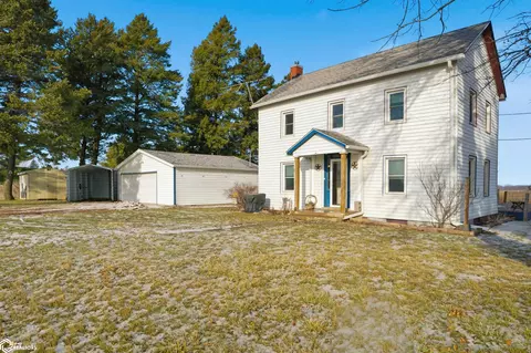 2011 190th St, Marshalltown, IA 50158