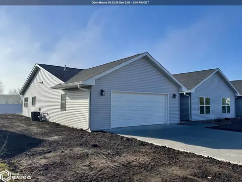 3117 S 14th St, Burlington, IA 52601