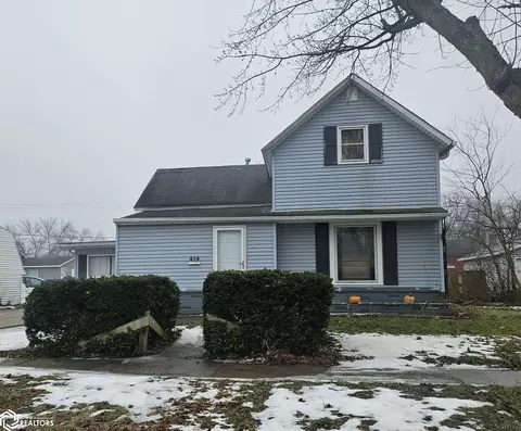414 Walnut St, Webster City, IA 50595