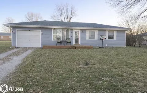 106 Kilbourn Ave, Denmark, IA 52624