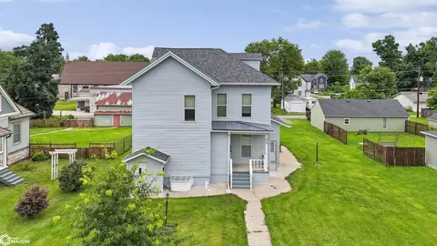 920 High St, Grinnell, IA 50112