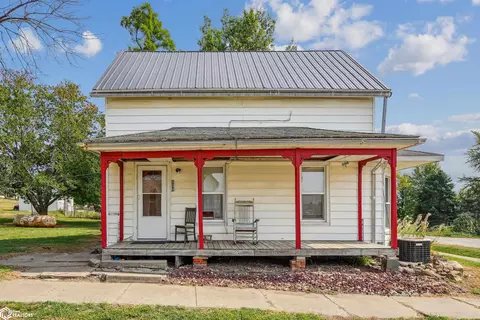 200 Lockwood, Guernsey, IA 52221