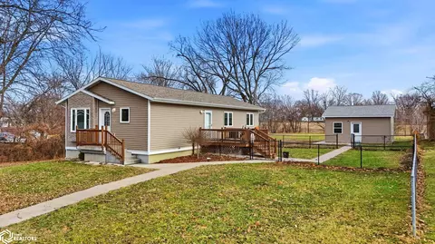 314 W Burlington Ave, West Burlington, IA 52655