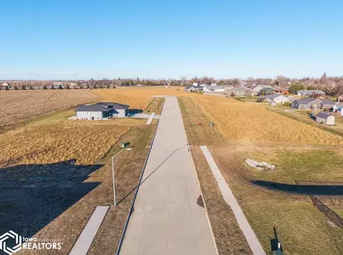 312 Willow St, Baxter, IA 50028 photo 5
