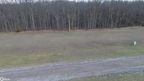 3 Early Bird Dr, Bloomfield, IA 52537