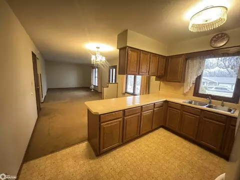 Kitchen - 626 N 3rd St, Centerville, IA 52544 photo 2 of 3