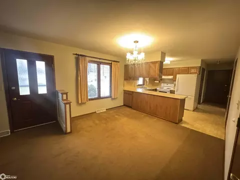 Other - 626 N 3rd St, Centerville, IA 52544 photo 1 of 10