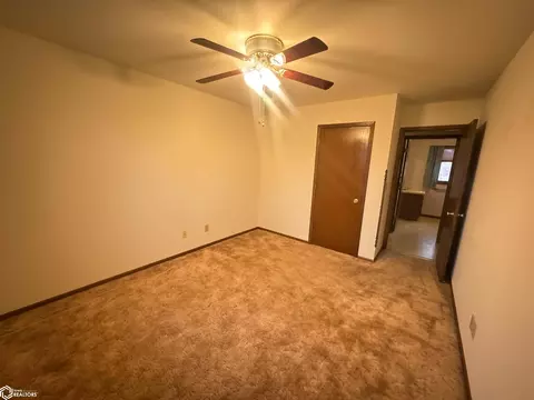 Bedroom - 626 N 3rd St, Centerville, IA 52544 photo 4 of 6
