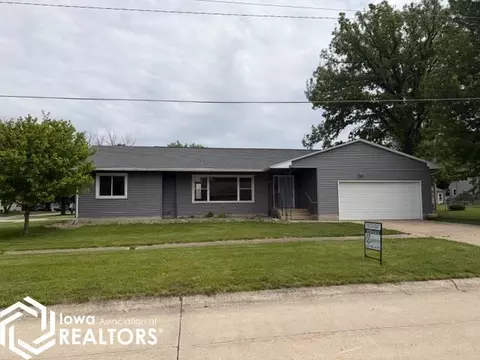625 Blackstone Dr, Garner, IA 50438