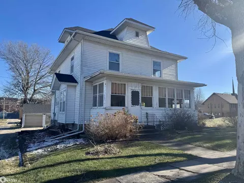 406 Washington St, Victor, IA 52347