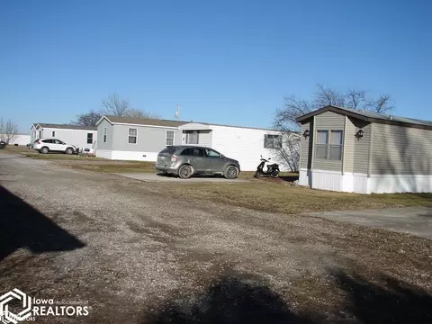 507 E Railroad St, Wayland, IA 52654
