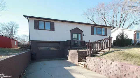 1118 N 15th St, Clarinda, IA 51632