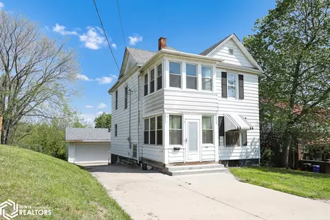 325 E Maple Ave, Ottumwa, IA 52501