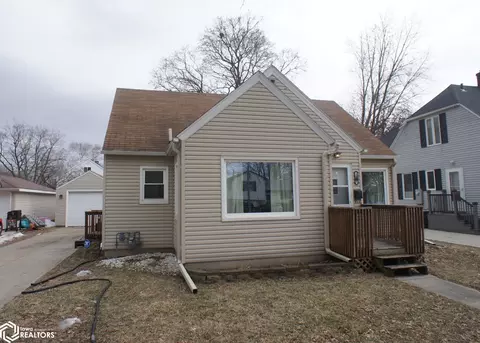 1508 Grove St, Webster City, IA 50595