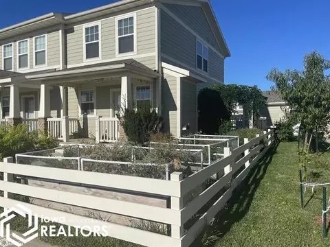2114 Sapphire Ln, Fairfield, IA 52556