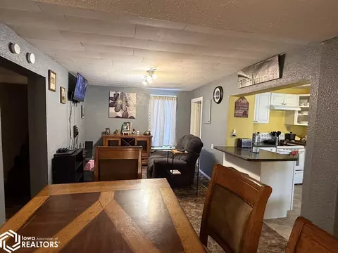 Dining - 409 3rd St NW, Hampton, IA 50441 photo 3 of 3