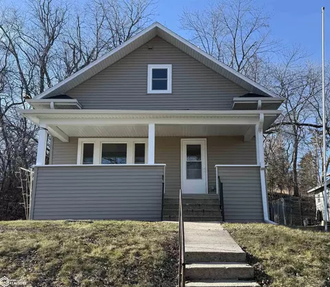 303 Pacific Ave, Audubon, IA 50025