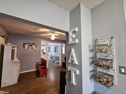 Entry Way - 429 E 3rd St, Glidden, IA 51443 photo 6 of 7