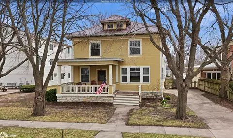 302 N Adams St, Mount Pleasant, IA 52641