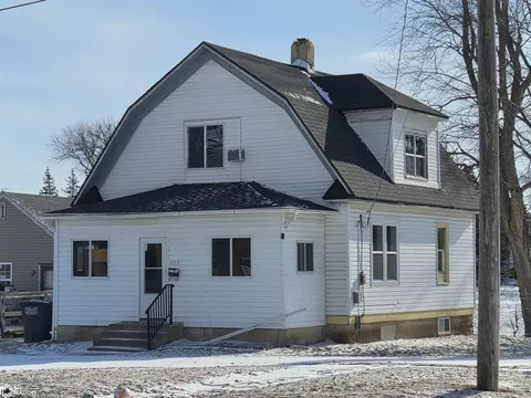 600 SE 3rd St, Eagle Grove, IA 50533