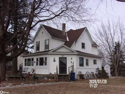 333 1st St, Manning, IA 51455