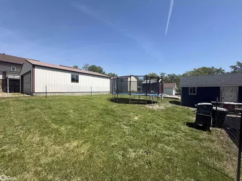 Exterior - 307 E Orch, Centerville, IA 52544 photo 5 of 6
