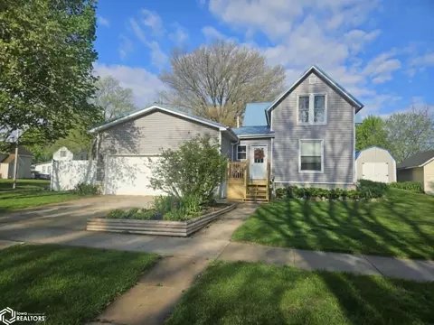 1321 Prospect St, Webster City, IA 50595