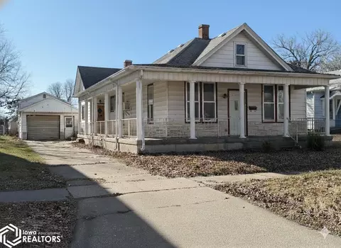 2510 Avenue I, Fort Madison, IA 52627