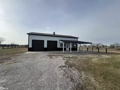 Exterior - 28432 203rd Ave, Cincinnati, IA 52549 photo 5 of 17
