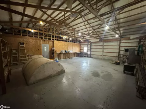 Other - 28432 203rd Ave, Cincinnati, IA 52549 photo 9 of 18
