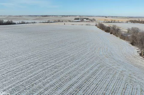 Benton Linn Rd, Shellsburg, IA 52332 photo 6