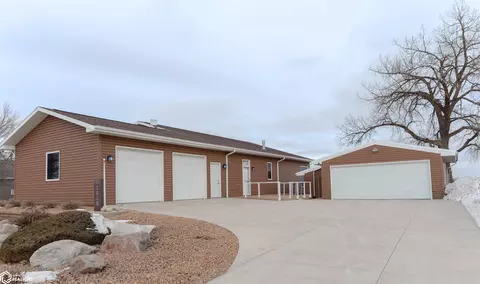 1816 Obrien Ave, Clarion, IA 50525