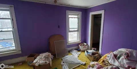 Bedroom - 601 State St, Scranton, IA 51462 photo 1 of 4