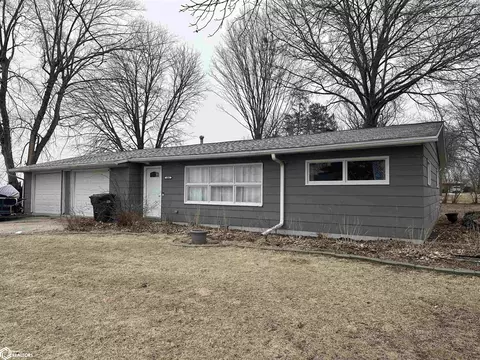 404 W Cherry St, Danville, IA 52623