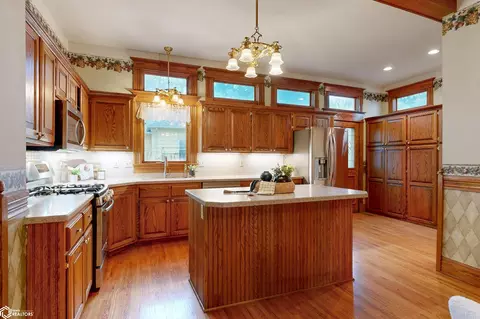 Kitchen - 202 E Thomas St, Avoca, IA 51521 photo 3 of 6