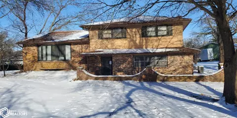 1803 N Federal St, Hampton, IA 50441
