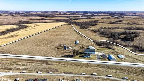 2416 County Highway P27, Benton, IA 50835