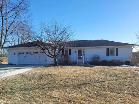 464 E Rochester, Ottumwa, IA 52501