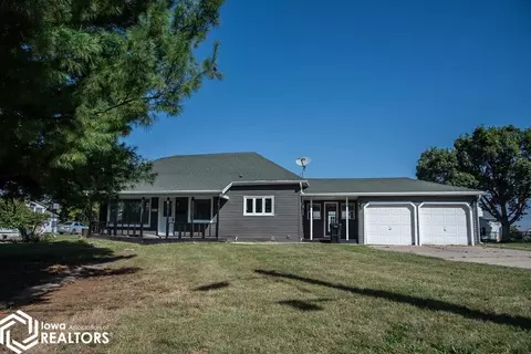 323 E Manning Ave, Ottumwa, IA 52501