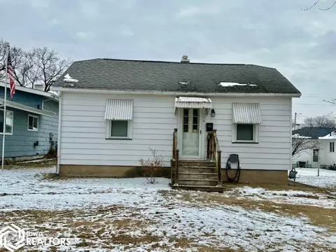908 Shield St, Burlington, IA 52601