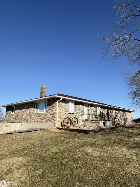 936 E County Rd 1450, Hamilton, IL 62341