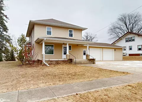 317 E 1st St, Arthur, IA 51431
