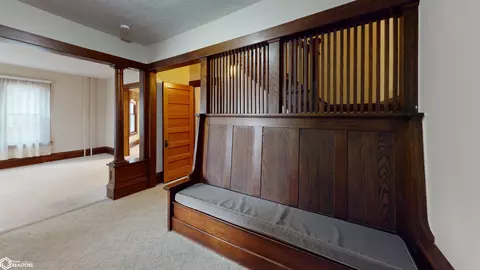 Entry Way - 317 E 1st St, Arthur, IA 51431 photo 2 of 2