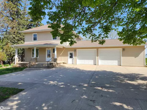 317 E 1st St, Arthur, IA 51431