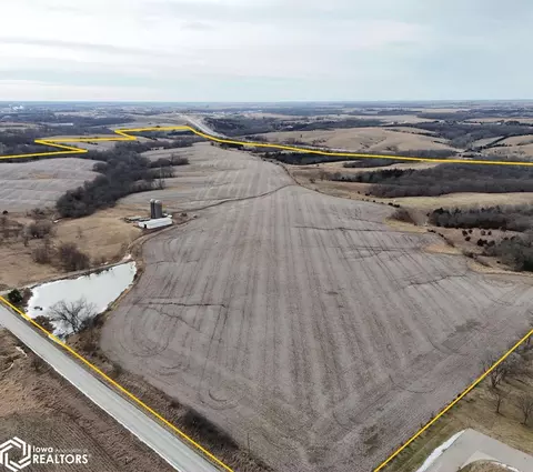 Hwy 152, Osceola, IA 50213