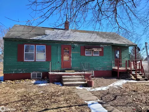 606 Lyman, South English, IA 52335