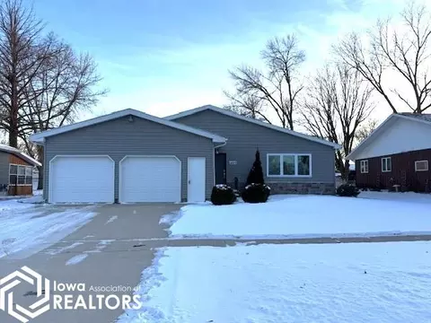 1420 E Lucas St, Algona, IA 50511