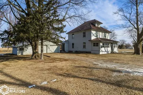 211 Spruce St, Barnes City, IA 50027