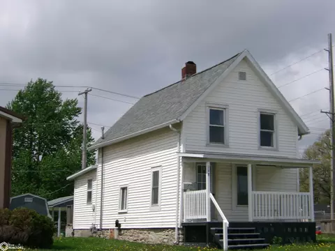 208 N Cherry St, Creston, IA 50801