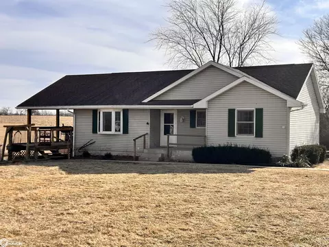 26587 135th St, Bloomfield, IA 52537